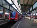 423 462 + 423 461 stehen als SDZ 9442 (DB-Azubi-Sonderzug) ...