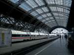 In Leipzig Hbf kann man immer wieder eine beeindruckende Lichtstimmung ...