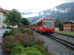 Am 9.7.09 f�hrt ein moderner Wendezug mit der D15 gerade ...