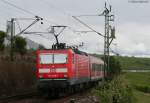 RE 15427 (Koblenz Hbf-Frankfurt(Main)Hbf) mit Schublok 143 878-7 bei ...
