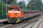 RBH 803 (G 1206) durchf�hrt mit einem Waschbergezug den Bhf ...