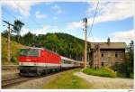 1044.086 f�hrt mit IC657 von Wien S�d nach Graz. Klamm-Schottwien, ...