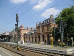 Empfangsgeb�ude des hauptbahnhofs Schwerin von der Bahnsteigseite gesehen 15.08.2009  ...