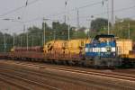 niag-niederrheinische-verkehrsbetriebe NIAG 2 mit einem Bauzug in D�sseldorf Raht am 19.9.2009.