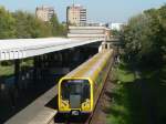 U-Bahn Berlin U-Bahn im Bahnhof Neue Grottkauer Stra�e 19.9.2009