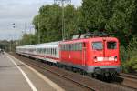 br-110-e-10 110-200-3 mit D-Zug in K�ln West.
11.9.2009
