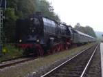Die 01 118 wartet am 19.09.2009 auf die R�ckfahrt nach ...