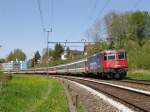Re 421 375-7 am 1.5.05 in M�rschwil  ...
