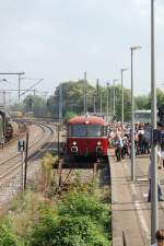 Der Schienenbus des Bayerischen Eisenbahnmuseums am 19. September 2009 bei ...