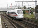 Hier der Gegenzug eines ICE 605 in Ostkreuz auf der ...
