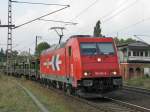 HGK 185 604-6 zieht ...  Felix H�hne 24.09.2009