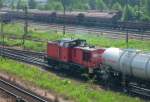 Die 29833-6 beim Rangieren mit Kesselzug in Leipzig/Engelsdorf  ...
