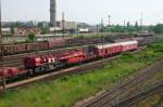 Abgestellter Hilfzug der DB in Engelsdorf bei Leipzig,von einer Br�cke ...