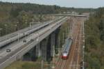 bm-73 BM 73.045 �berquert das Kulapdalviadukt bei H�len; 26.09.2009