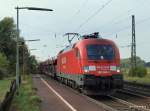 BR 182 Ein Railion-Stier in Form von 182 009-1 poltert am 26.09.09 mit einem Autotransportleerpark durch Ashausen Richtung Hannover.