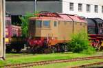 Bahnpark Augsburg Botschafterloks im Teleblick: luxemburgisch-italienisch-slowenische Begegnung im Freigel�nde des Bahnparks Augsburg. Festliche Aktivit�t wirft ihre Schatten voraus und sorgt f�r Frischluft im Rundhaus Europa... (Sept. 2009)