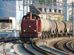 bm-4-4 SBB Cargo - Bm 4/4 18414 mit Kesselwagen auf dem RBS Dreischienen Geleise unterwegs nach Worblaufen im Bahnhof Oberzollikofen am 