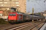 HGK 185 630-1 mit einem Sonderzug in Essen HBF am ... HGK 185 630-1 mit einem Sonderzug in Essen HBF am ...