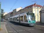 potsdam Stra�enbahnlinie 91 nach Bahnhof Rehbr�cke an der Haltestelle Luisenplatz−S�d/Park Sanssouci.