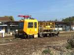Oberleitungsrevisionsfahrzeuge Gleisarbeitsfahrzug GAF 100 R/H (wird zur Montage, Instandhaltung und Wartung von Fahrleitungsanlagen eingesetzt) Aufgenommenm am 27.09.2009 beim Donaueschinger Bahnhof.
