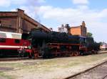 BR 52 8184-5 am 26.09.2009 auf dem Dampflokfest in Sta�furt

Eine ...