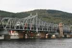bm-72 Ein BM 72 auf der Drammenbrua. die 1892m lange Br�cke f�hrt �ber den Drammenelva. Drammen, 27.09.2009
