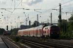 BR 218 mit Zugen 218er mit RE am Heimeranplatz am 30.05.09