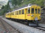 triebwagen Hier ein R5 nach St. Moritz, diser Zug stand am 24.7.2009 in Alp Gr�m.