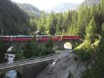 614 Schiers am 18. August 2009 auf dem ersten Albulaviadukt. ...