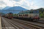 Kurz vor unserer R�ckfahrt,kam noch die bespr�hte E655 513 mit ...
