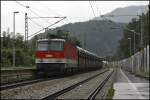 br-1144 1144 232 (9181 1144 232-6) bringt einen Ganzzug von Kirchbichl/Tirol nach Rohrdorf. Hier in Oberaudorf.
