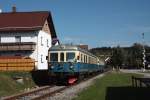 RBG Regental Bahnbetriebs-GmbH RBG VT07+VS28 unterwegs in Teisnach als WiR, auf der nicht mehr im SPNV bedienten Privatbahnstrecke Viechtach - Gotteszell, am 27.09.2009.