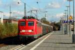 110 200-3 mit einem Sonderzug in Bochum HBF.  ...