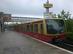 S-Bahnlinie 41 �ber Frankf�rter Allee,Ostkreuz und Treptower Park im S-Bahnhof ...