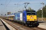 BR 146 (Private) 146 520 mit X 80003 in G�strow auf dem Weg nach Warnem�nde.