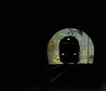 Tunnelblick...
2.10.2009
(Hinweis: Das Bild entstand vor dem 263m langen Bucktentunnel mit ...