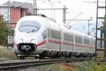 ICE3 M�nchen nahe dem G�ppinger Bahnhof. N�chster Halt: Stuttgart. Aufgenommen ...