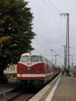 MEG 207 und 52 8154-8 kommen vom Berkaer Bahnhof in ... MEG 207 und 52 8154-8 kommen vom Berkaer Bahnhof in ...