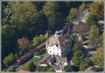 strecke-arosabahn-ch-a Entlang der Plessur gibts noch einige sch�ne Villen. Hier erreicht R1441 nach Arosa in K�rze das Depot Sand. (11.10.2009)