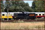 Locon 217 (203 123-5) mit einem Bahnkran f�r Stralsund.  ...