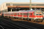 Die 111 128 schiebt ...  Eric Otten 15.10.2009