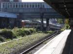 Ein doppelter Dreifachtriebwagen der South Western f�hrt am 7.10.09 aus ...