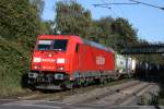 BR 185 mit Zugen 185 232-6 mit Containerzug in Bottrop S�d.
15.10.2009
