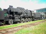 br-33 Die 33.102 hat auch schon mal bessere Zeiten gesehen.
Seit einigen Jahren steht sie im Heizhaus Strasshof. 4.10.09