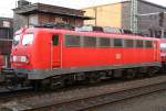 br-110-e-10 Und die 110 200-3 nocheinmal vom Bahnsteig aus, aufgenommen am 14.10.2009 in D�sseldorf HBF