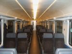 Inneneinrichtungen Erneuert: Diese Aufnahme des Steuerwagens Bt 50 85 28-94 985 entstand am 12.10.09 im Luzern-Genf-IR. Sorry noch wegen der Jacke.