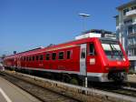 br-611-neigetechnikzuge Am 6.August 2009 hatte IRE 3102 (Ulm Hbf-Basel Bad Bf) bei seiner Ankunft in Freidrichshafen �ber 60 Minuten Versp�tung. W�hrend die beiden vorderen Einheiten noch bis Singen weiterfuhren, um dort dann vorzeitig zu wenden, blieb die hinterste Einheit 611 027 in Freidrichshafen um den kurze Zeit sp�ter verkehrenden IRE 4206 (Lindau Hbf-Ulm Hbf) zu verst�rken.