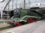 18 201 steht am 03.10. 09 in Leipzig und wartet auf ...