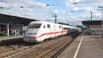 402 033 mit ICE 652 von Berlin am 14 Oktober ...