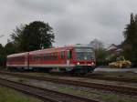 Der 628 585 am 17.10.2009 bei der Einfahrt in Pfarrkirchen. ...